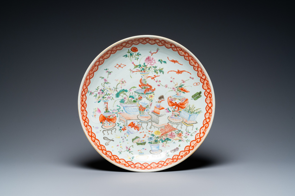 A Chinese famille rose 'antiquities' dish, Republic