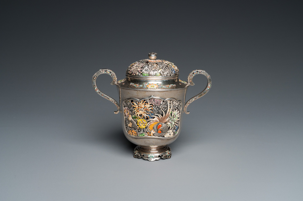 Hiratsuka Mohei (Japan, 1836-?, attr. to): An enamelled reticulated silver 'koro' censer, Meiji, 19th C.
