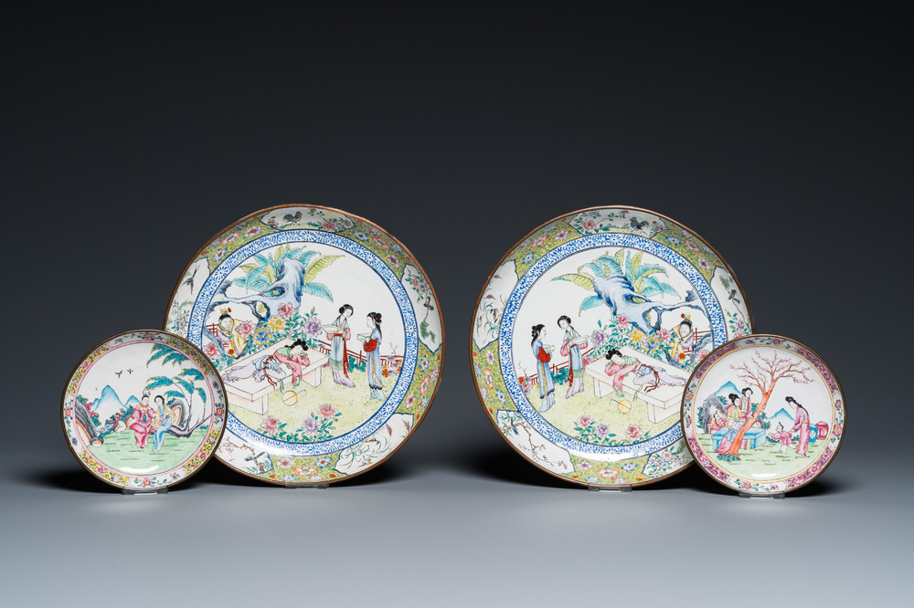 A pair of Chinese Canton enamel dishes and two smaller plates, 19th C.
