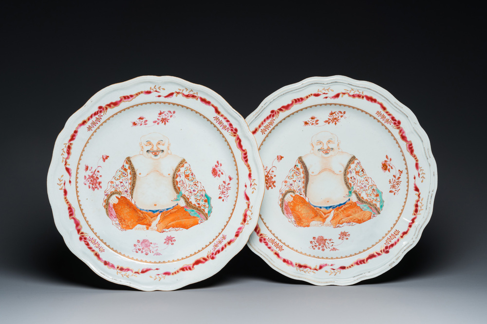 A pair of Chinese famille rose 'Buddha' tureen stands, Qianlong