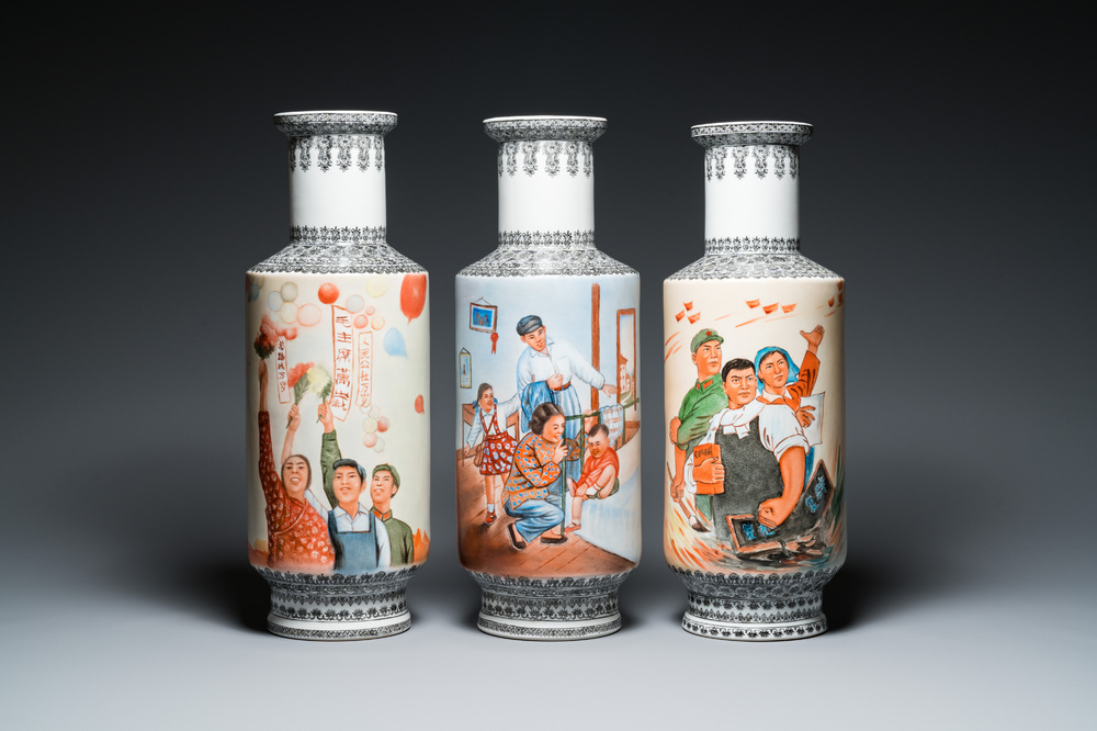 Drie Chinese rouleau vazen met Culturele Revolutie decor, gesigneerd Qiu Guang 邱光 en gedat. 1968