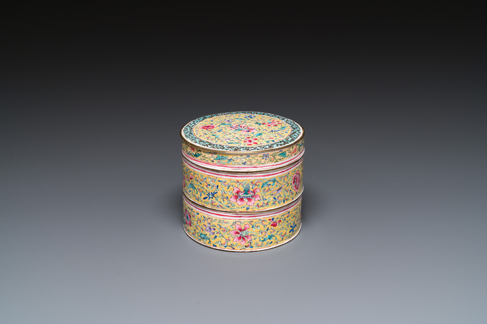 A Chinese yellow-ground Canton enamel stacking box and cover, Qianlong