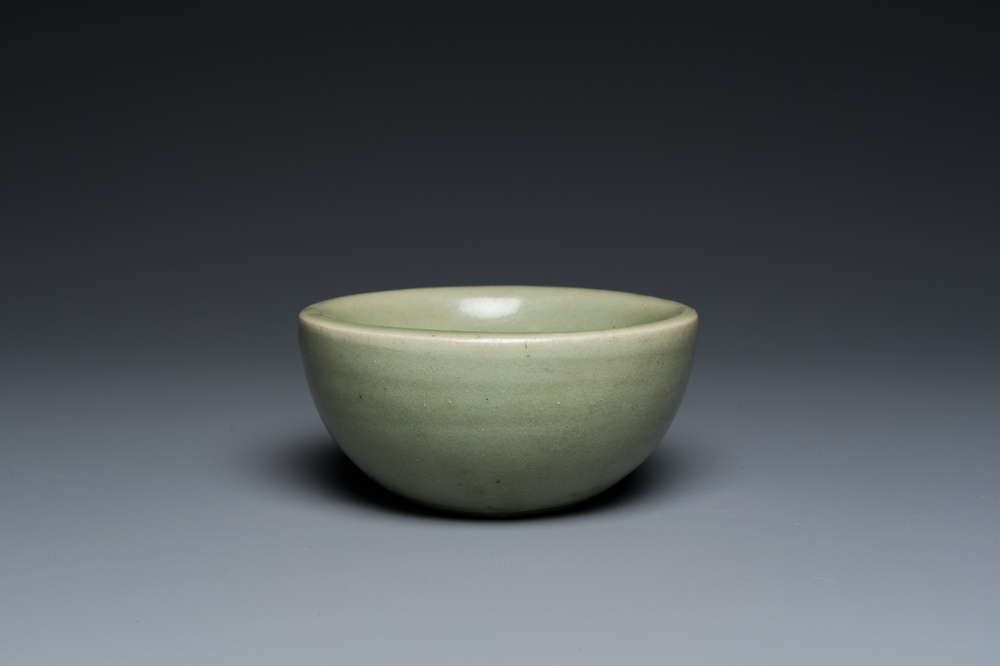 A Chinese Longquan celadon double-walled 'zhuge' or warming bowl, Ming