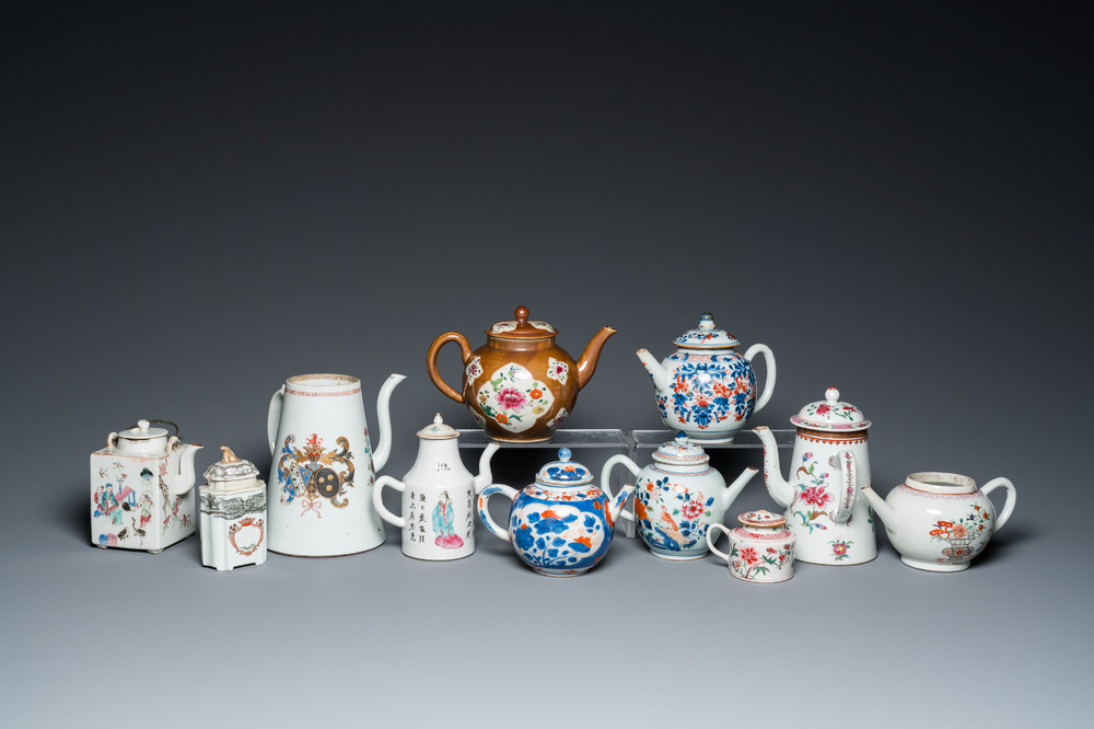 A large selection of Chinese famille rose and Imari-style tea wares, Yongzheng/Qianlong