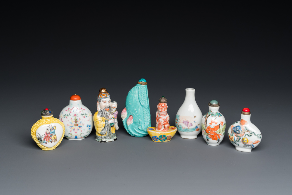 Eight various Chinese famille rose snuff bottles, 19/20th C.