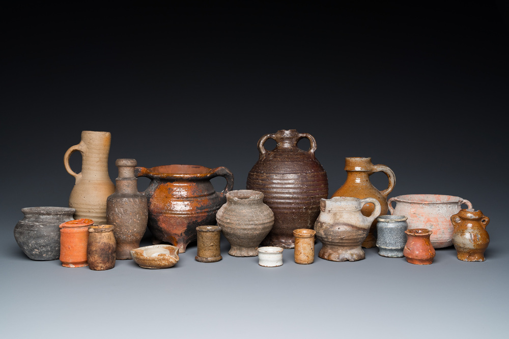 A large collection of early Western European pottery and stoneware, 13/17th C.