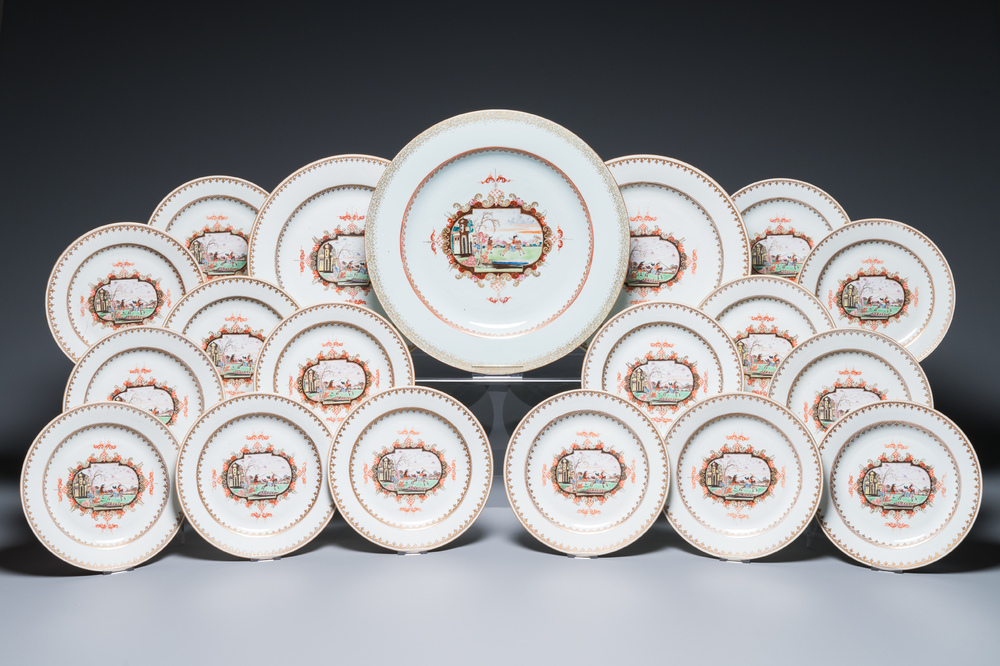 19 Chinese famille rose Meissen-style 'knight on horseback' dishes and plates, Qianlong