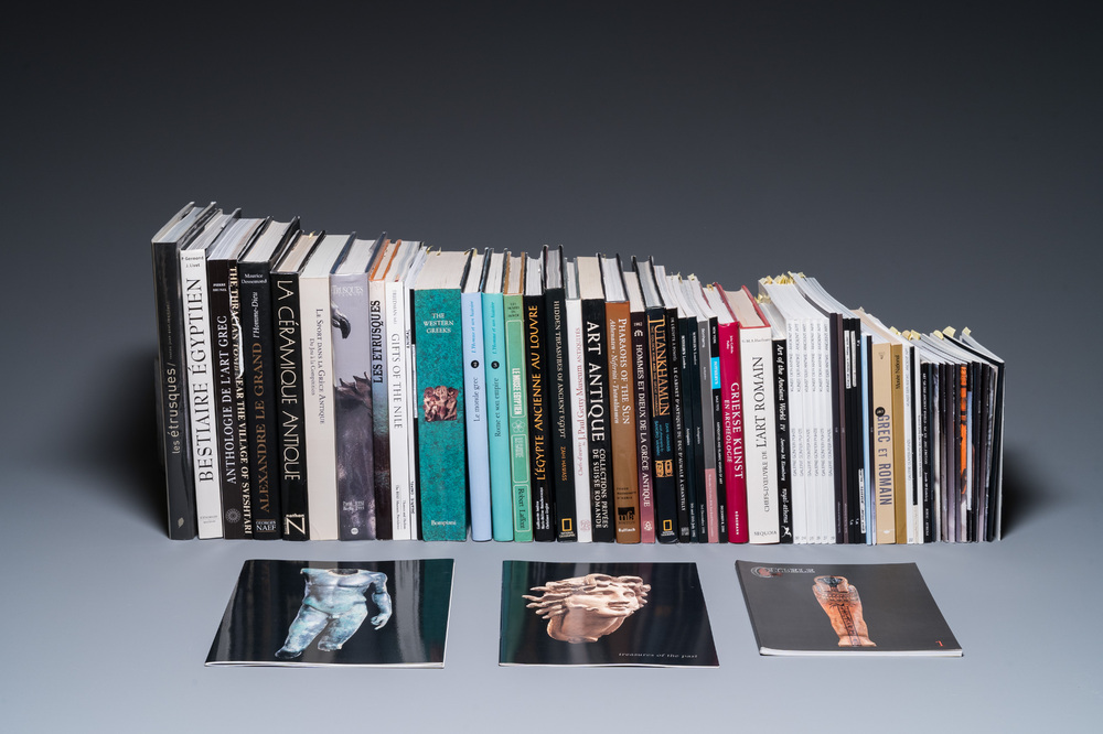 An interesting collection of reference works and dealer catalogues on  Egyptian, Greek and Roman antiquities