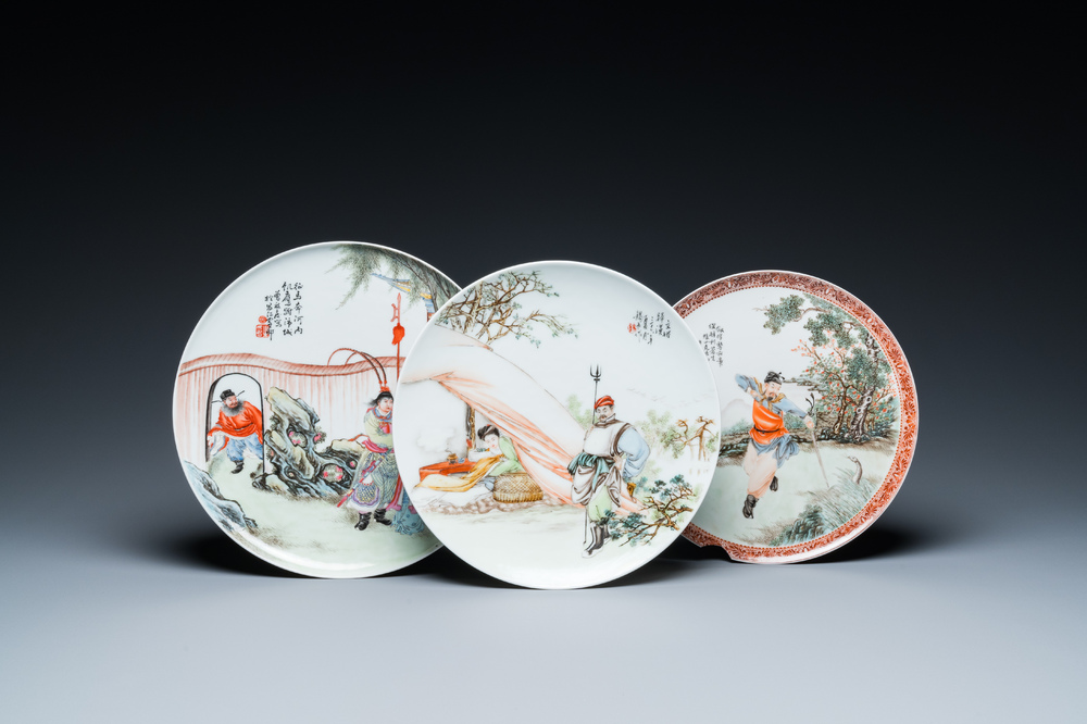 Three Chinese famille rose plates, signed Wang Xiliang 王锡良 and Zeng Fuqing 曾福慶, dated 1936