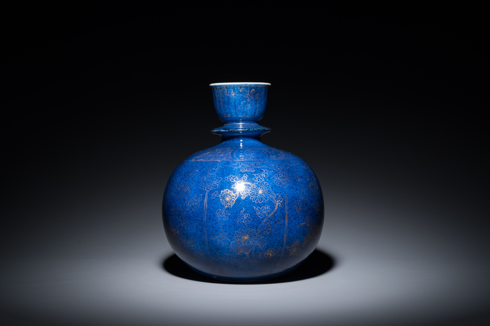 A Chinese monochrome powder-blue-glazed hookah base with gilt design of  lotus scrolls, Kangxi - Rob Michiels Auctions