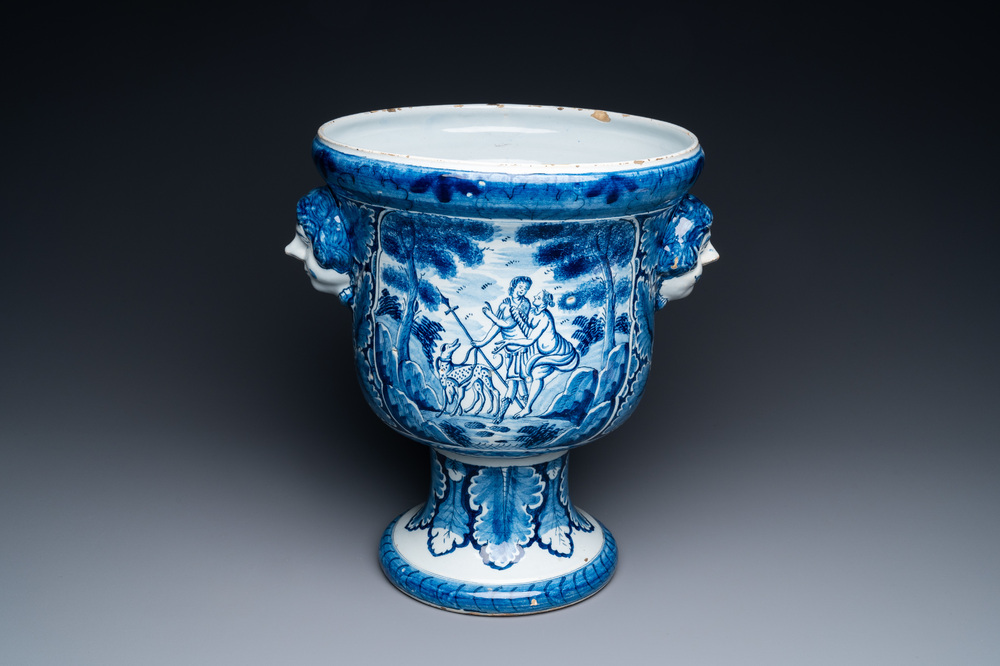 A large Dutch Delft blue and white 'Venus and Adonis' jardini&egrave;re, 1st half 18th C.