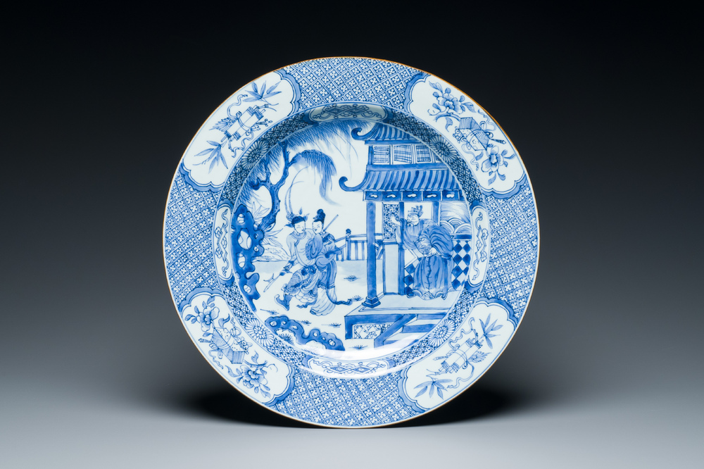 A Chinese blue and white 'Romance of the Three Kingdoms' dish, Yongzheng