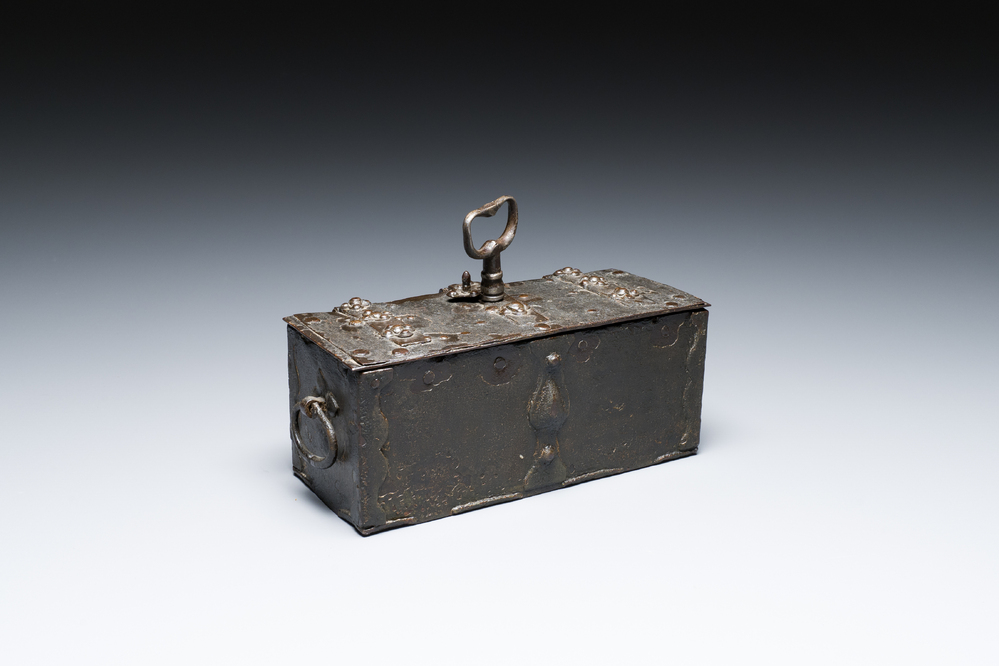 A small German cast iron strongbox, probably Nuremberg, 1st half 16th C.