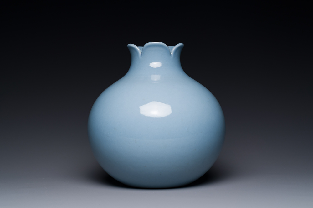 A Chinese lavender-blue-glazed pomegranate-shaped vase, Qianlong mark, 19/20th C.