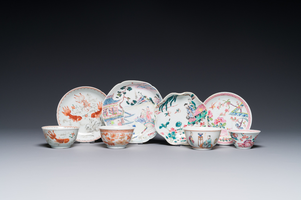 Quatre tasses et soucoupes en porcelaine de Chine famille rose et rouge de fer, Yongzheng/Qianlong