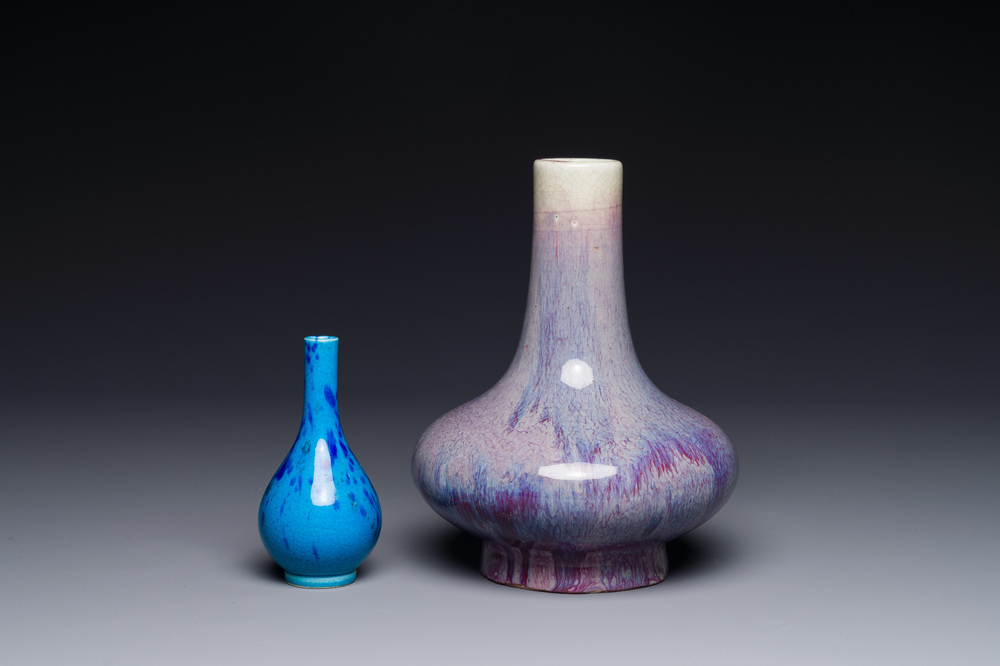 A Chinese flamb&eacute;-glazed vase and a turquoise-ground vase with splash design, Daoguang mark, 19/20th C.