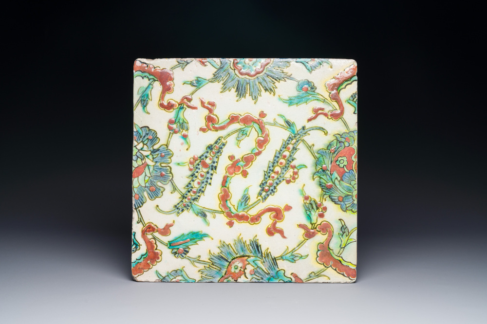 An Iznik tile with floral and cloud-band design, Turkey, 2nd half 16th C.