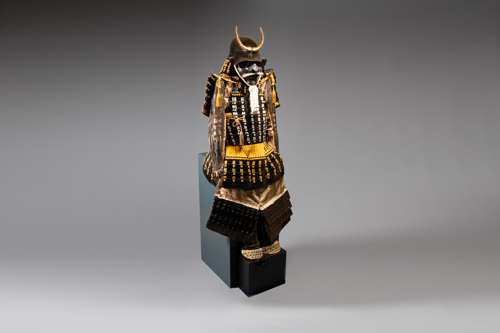 An impressive Japanese Samurai Gusoku armor, Momoyama and Edo period, late 16th / early 17th C.