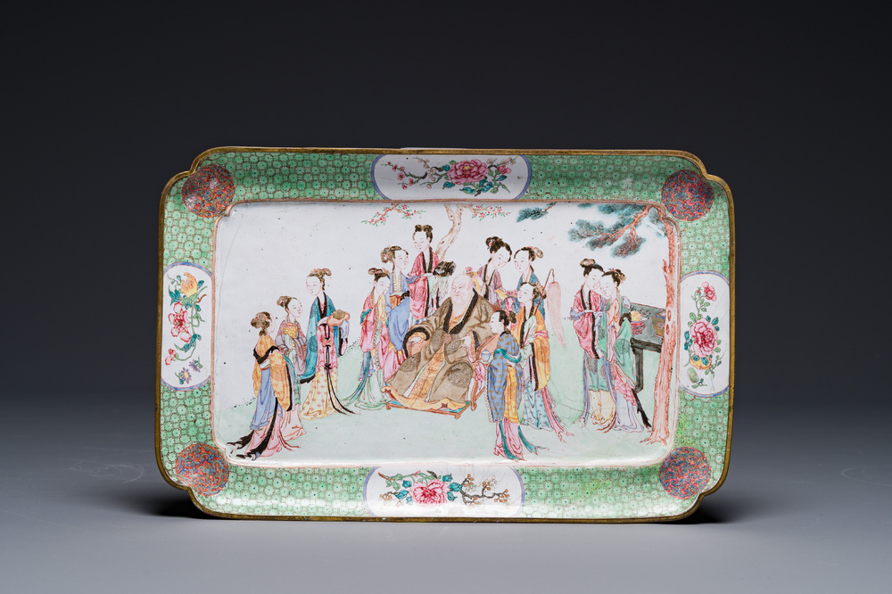 A fine rectangular Chinese Canton enamel ruby-back dish with figural design, Yongzheng