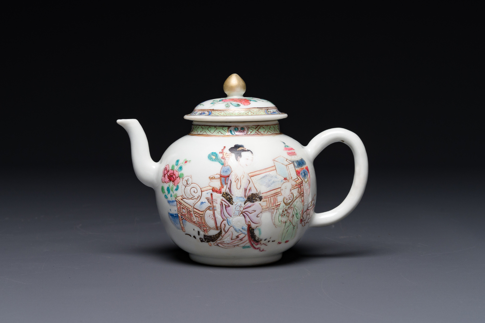 A fine Chinese famille rose teapot with a cat, lady and child, Yongzheng