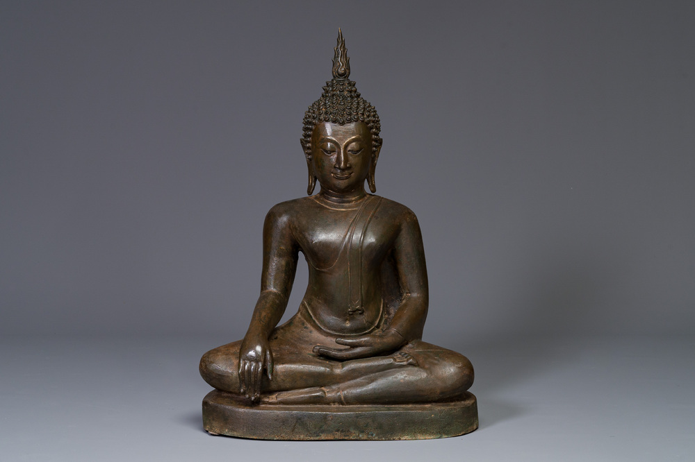 Bouddha en bhumisparsha mudra en bronze, Tha&iuml;lande, 18/19&egrave;me