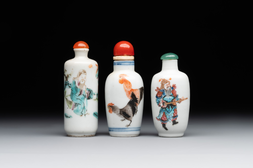 Two Chinese famille rose snuff bottles and a 'Wu Shuang Pu' snuff bottle, Tongzhi mark and of the period
