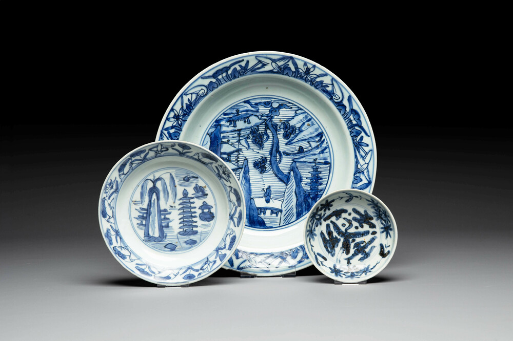 A Chinese blue and white dish, plate and saucer, Fu Gui Chang Chun 富貴長春 mark, Jiajing