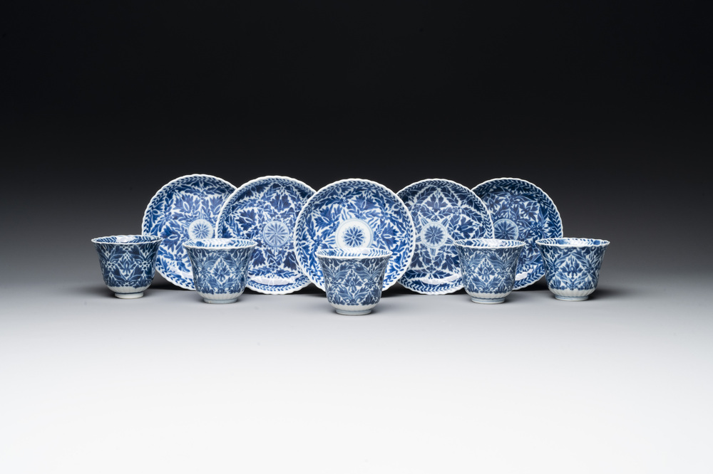 Five fine Chinese blue and white cups and saucers, 19th C.