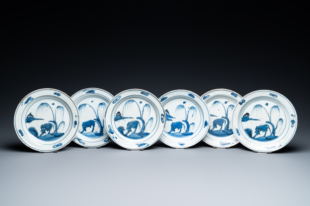 Six Chinese blue and white ko-sometsuke 'ox' plates for the Japanese market, Transitional period