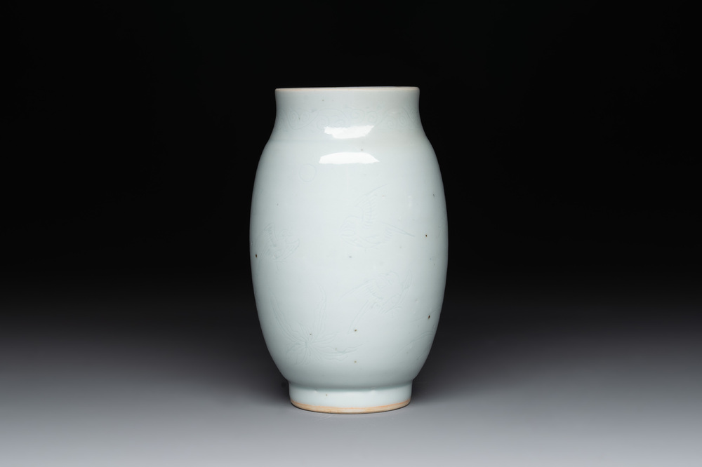 A Chinese white-glazed anhua 'birds' jar, Transitional period
