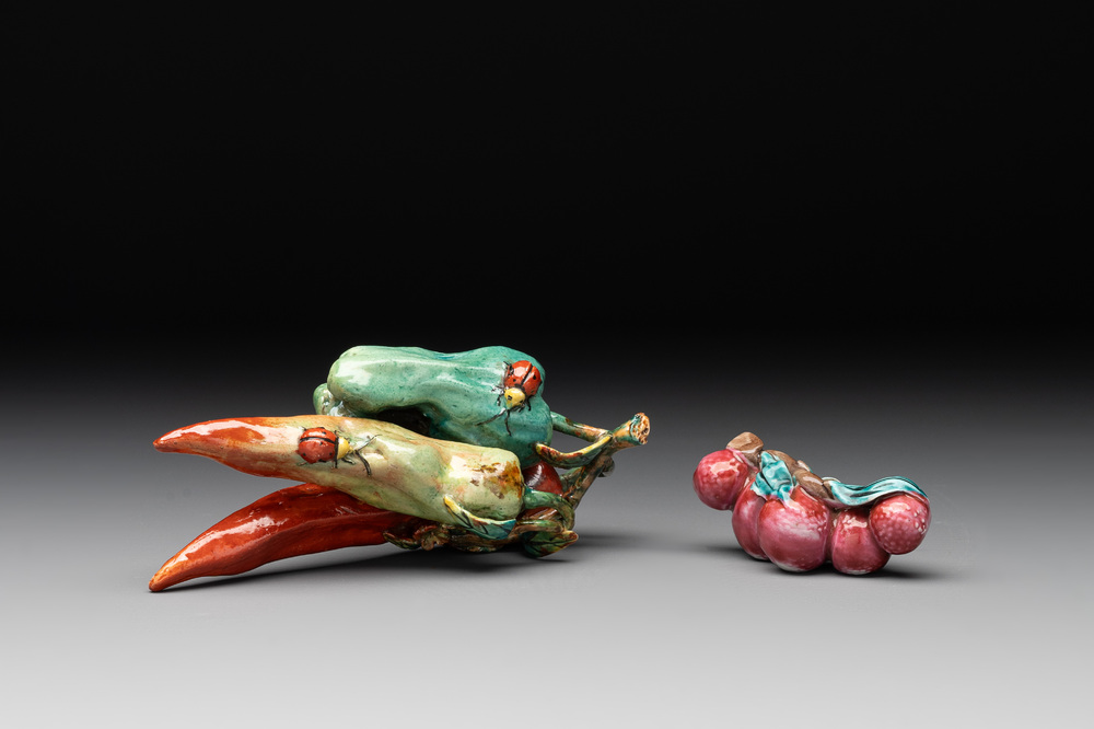 Two Chinese famille rose miniature models, 18/19th C.