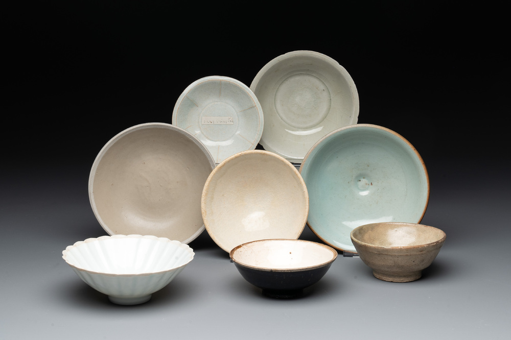 Eight Chinese monochrome wares, Song/Ming
