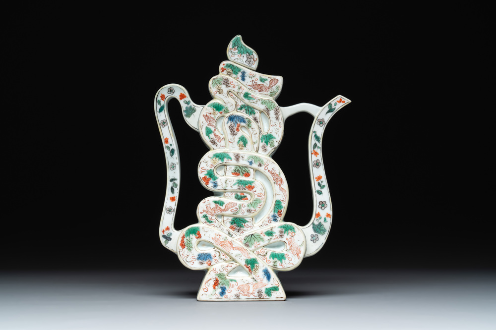 A very rare Chinese famille verte 'longevity' ewer and cover, Kangxi