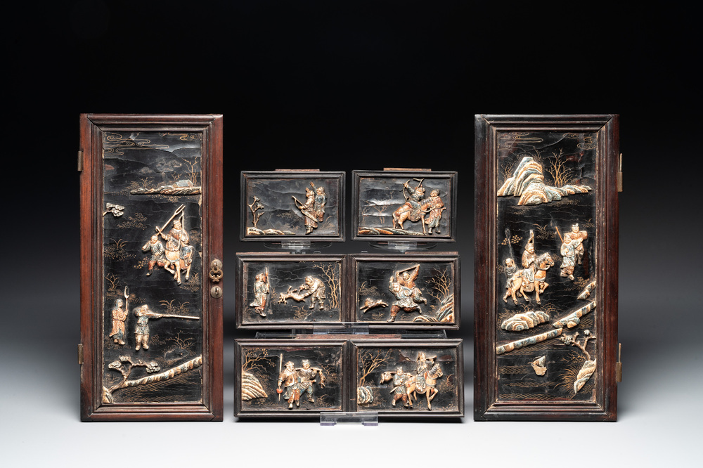 Six Chinese bone-inlaid lacquered wooden furniture panels with hunting scenes, 18/19th C.