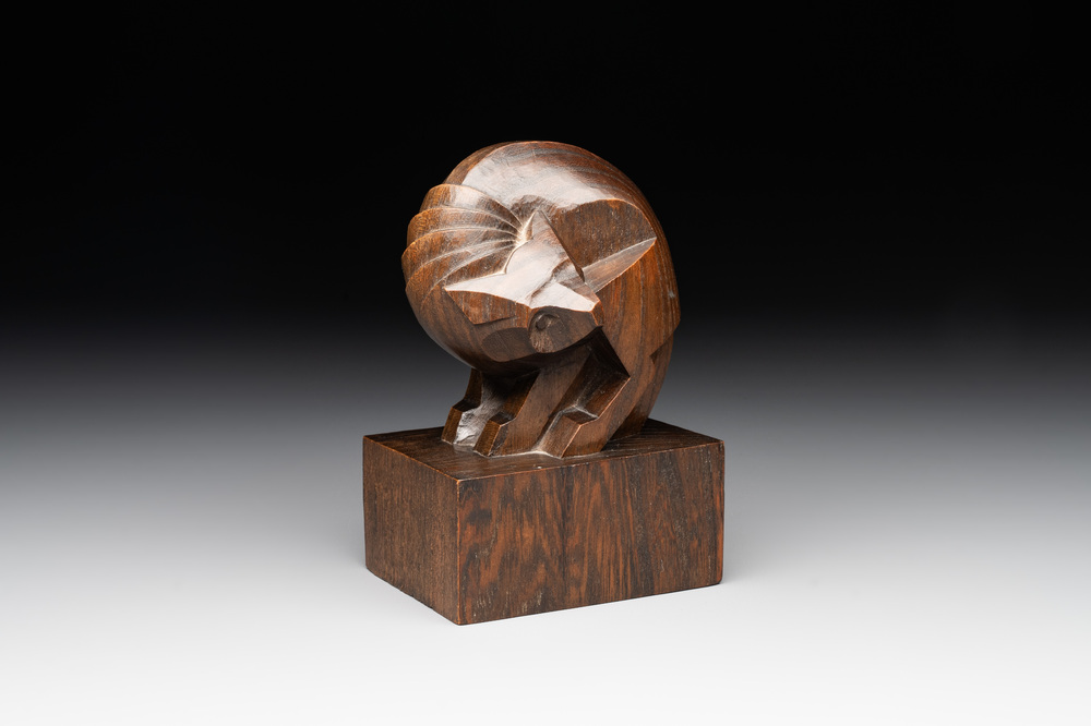 Zakopane School: wooden carving of a fox, marked on the base, Poland, late 19th/early 20th C.
