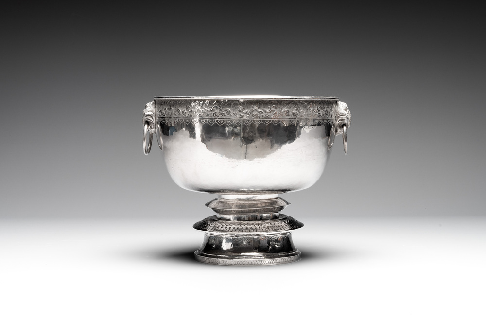 A Thai silver punch bowl with tiger-form handles, เฉิน เว่ย ไท่ 陳偉泰 mark, Bangkok, 19th C.