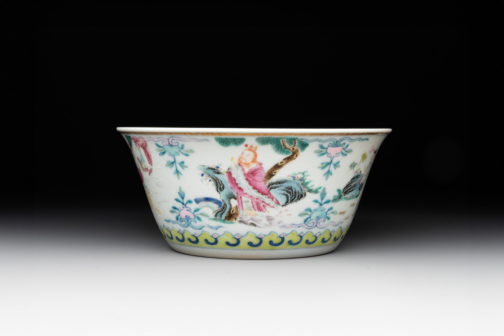 A Chinese famille rose 'divinities' bowl, Daoguang mark and of the period