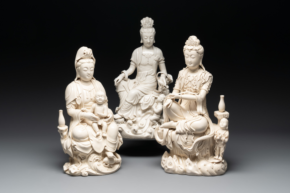 Three Chinese Dehua blanc de Chine groups of Guanyin with child, He Chaozong 何朝宗 marks, 20th C.