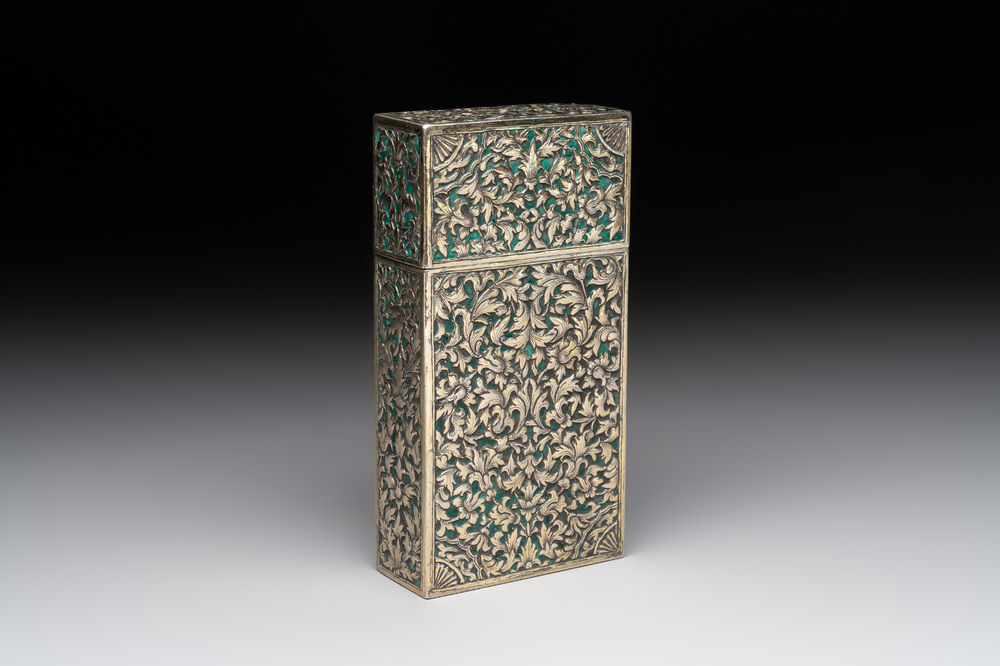 A Thai green-enamelled gilt silver box and cover, Ngern Lai 紋銀 and Yu Yuan 匯源 mark, Bangkok, 19/20th C.