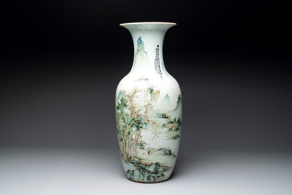 A fine Chinese qianjiang cai vase, signed Wang Yeting 汪野亭, Nan Chang Guang Hua 南昌光華 mark, dated 1931