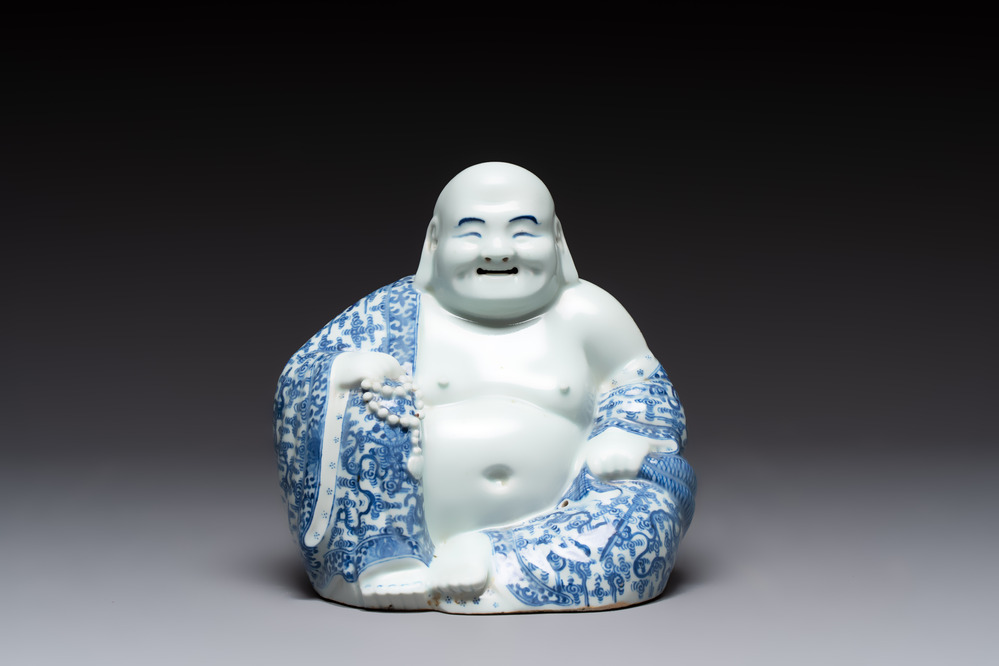 A Chinese blue and white Milefo Buddha, Zhu Mao Ji Zao 朱茂記造 mark, 19/20th C.