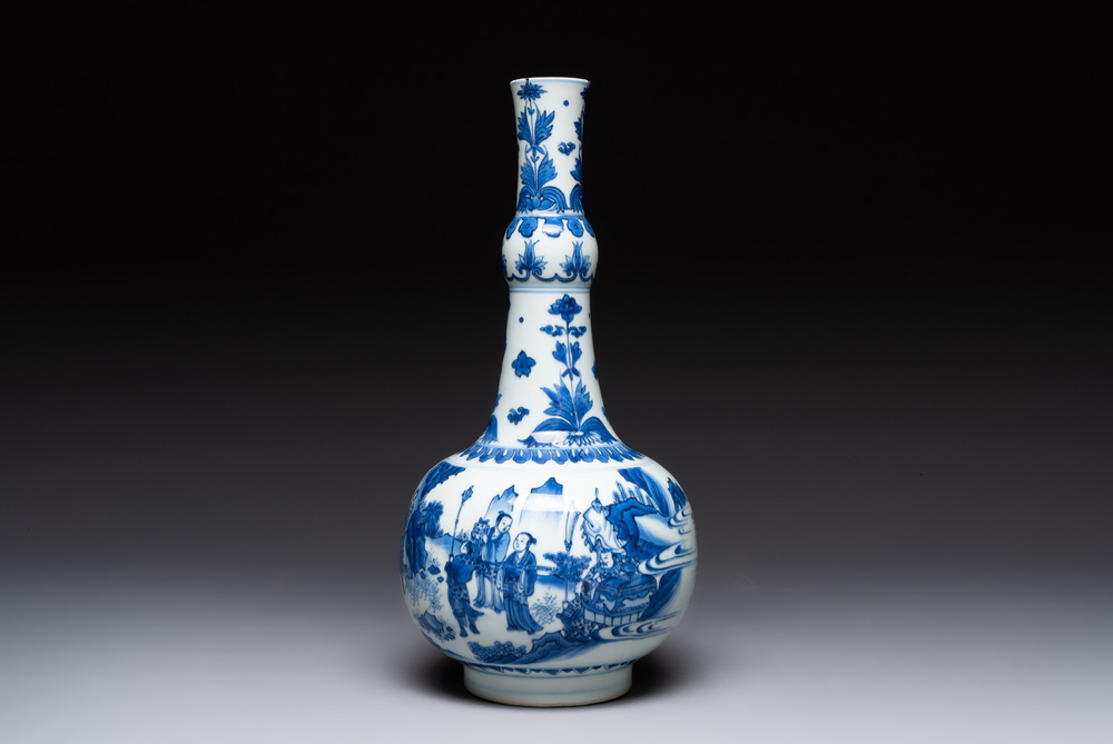A Chinese blue and white 'Wen Wang Fang Xian 文王訪賢' bottle vase, Transitional period