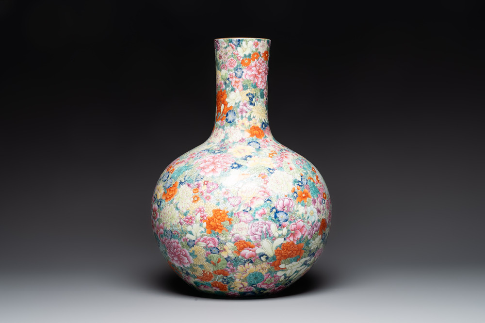 A large Chinese famille rose 'millefleurs' 'tianqiuping' vase, Qianlong mark, 20th C.