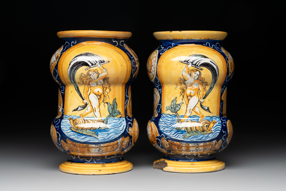 A pair of polychrome Italian maiolica 'Venus' albarelli, 19th C.
