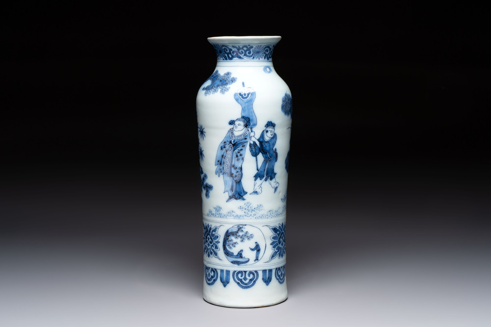 A blue and white Dutch Delft chinoiserie rouleau vase, 17th C.