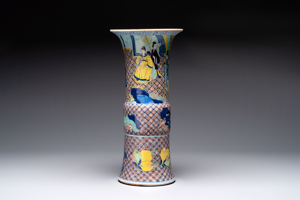 A Chinese wucai 'gu' vase with 'Guo Ziyi 郭子儀', Wanli mark, 19th C.