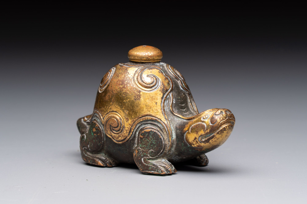An extremely rare and fine Chinese gilt-bronze tortoise-form water dropper and cover, Song