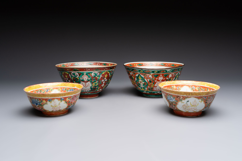 Two pairs of Chinese polychrome Bencharong bowls for the Thai market, 19th C.