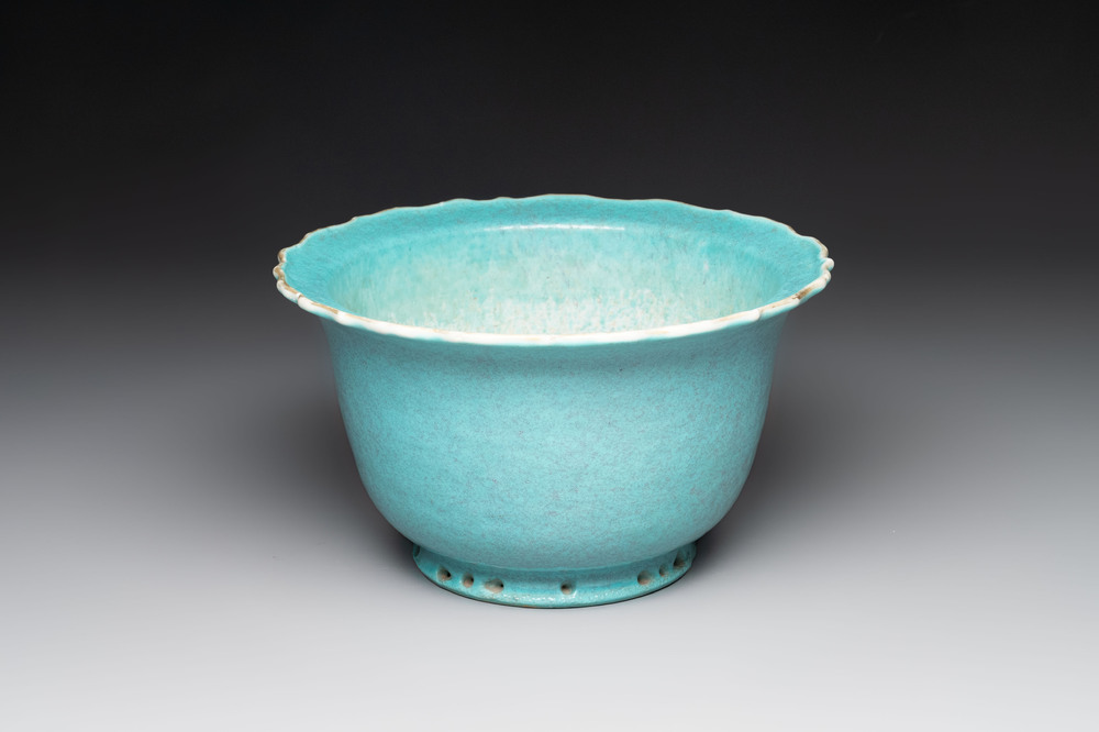 A Chinese robin's egg-glazed jardini&egrave;re, 19th C.
