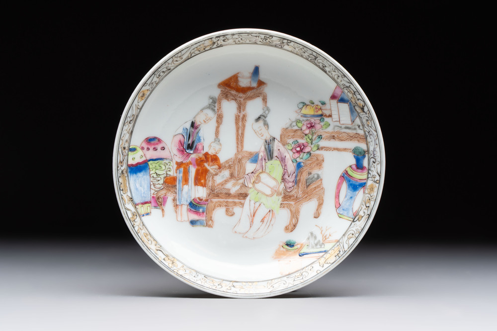 A Chinese famille rose saucer with two ladies and a boy, Yongzheng